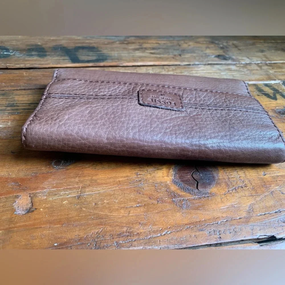Fossil wallet, leather wallet vintage hippie boho